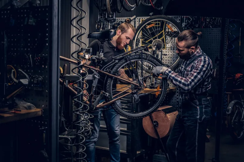 When you bring your bicycle to us for maintenance or repair, our friendly, professionally trained technicians will assess your bike's needs and provide you with a free, no-obligation estimate.