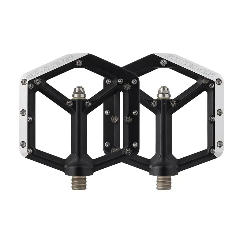 Spank Spike 9/16in Pedals in Black 