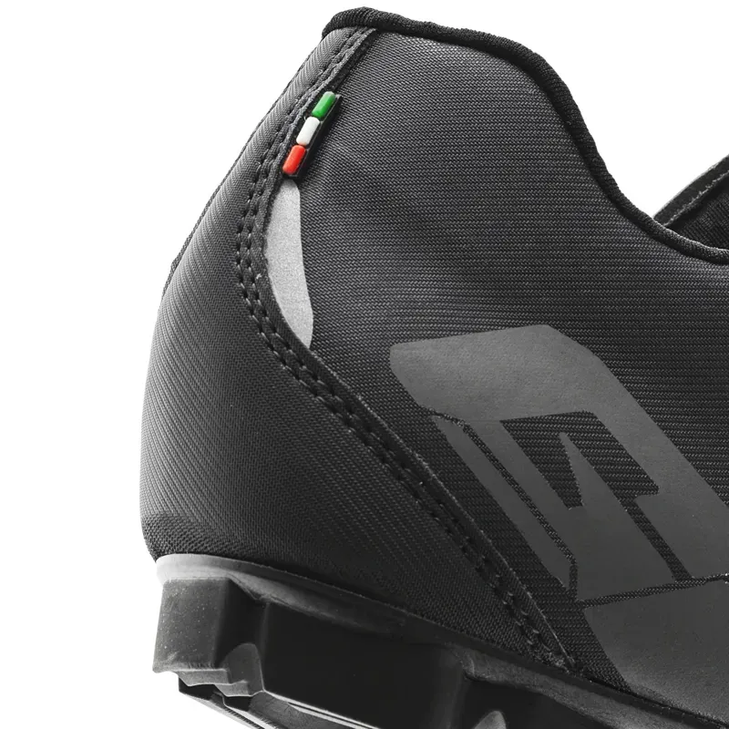 gaerne trail + black 11-7