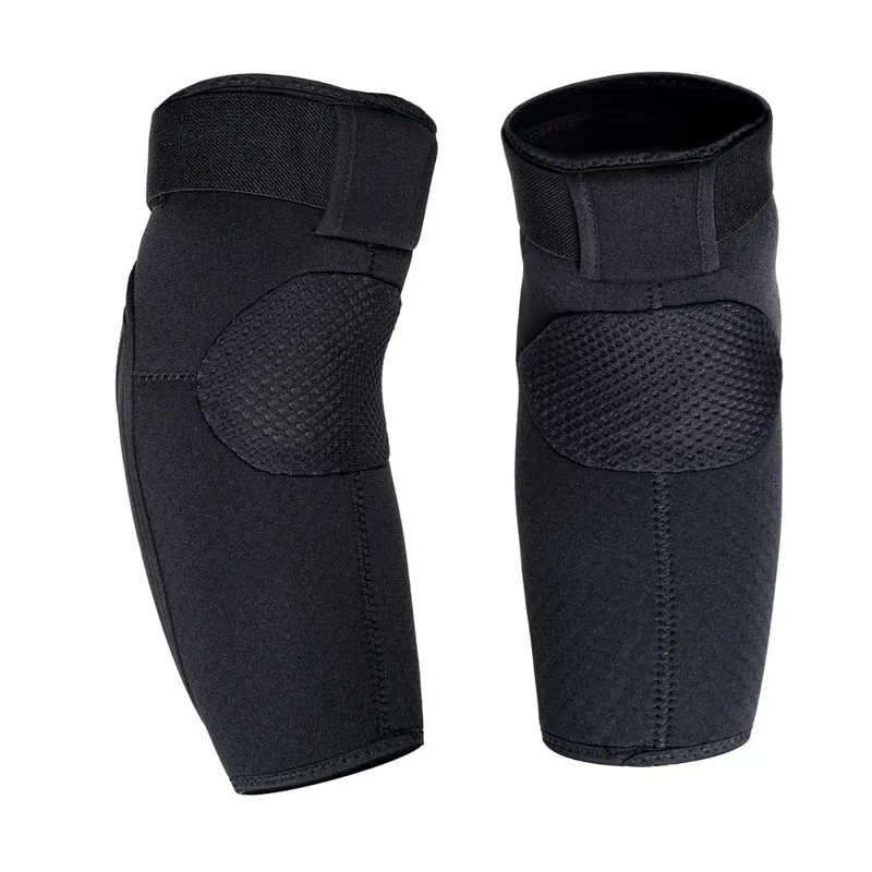 The Shadow Conspiracy Super Slim V2 Elbow Pads in Black-2